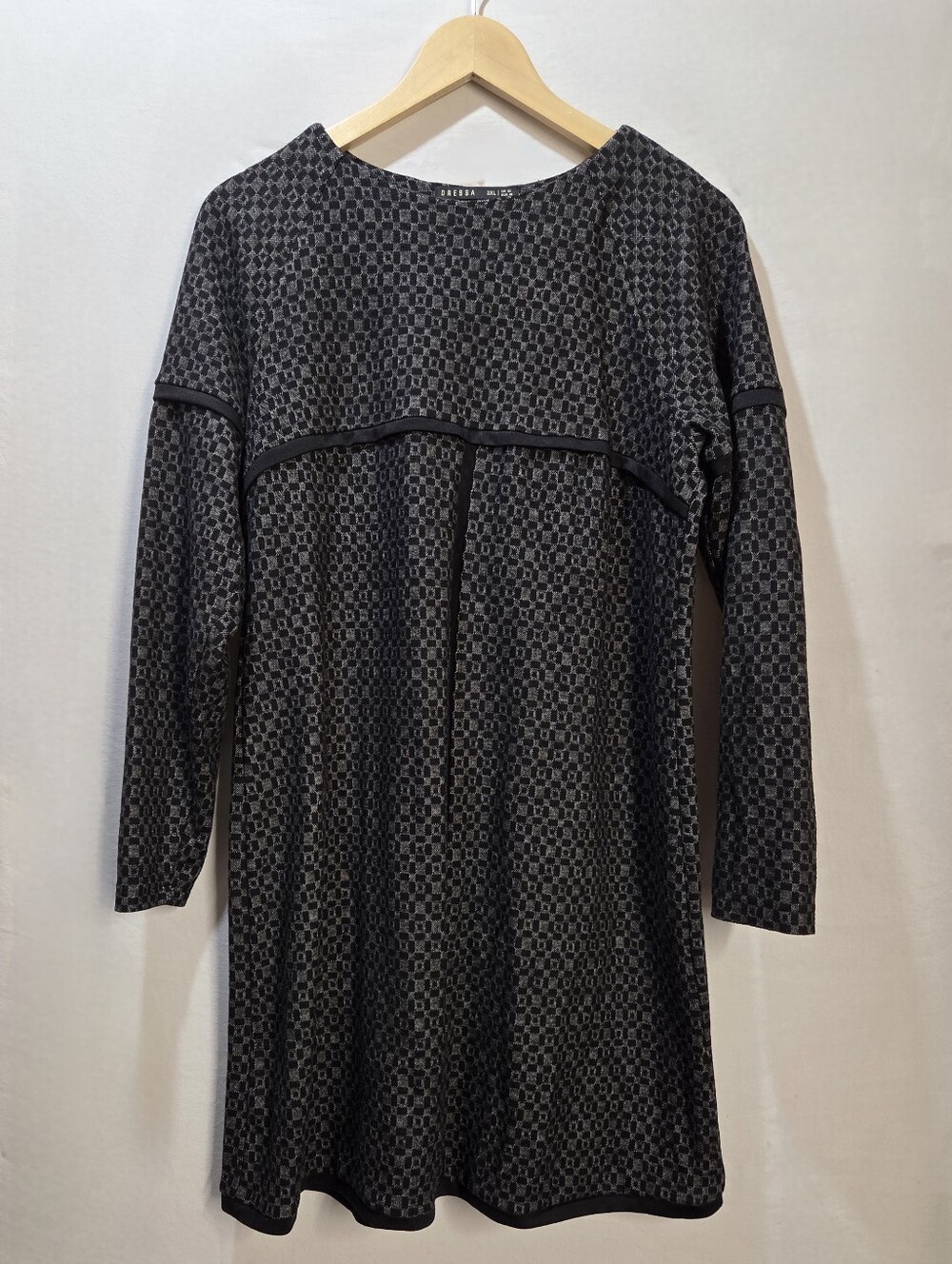 2XL Wool Blend Long Sleeve Shift Dress Scoop Neck Minimalist Checkered Pattern